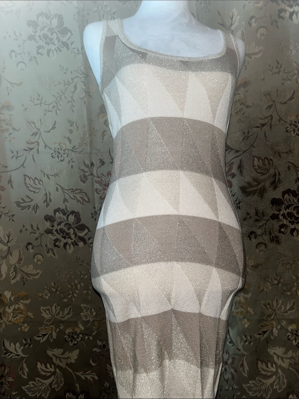 bebe Beige & Cream Sleeveless Maxi Bodycon Dress